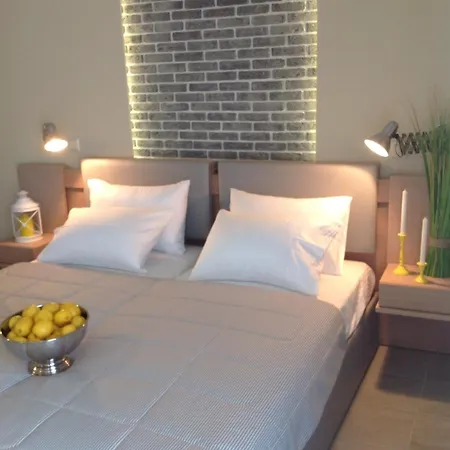 Galaxy 3* Тасос