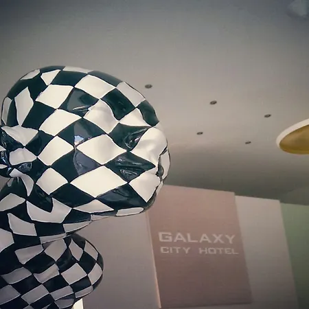 Отель Galaxy