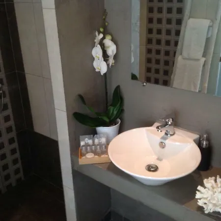 Galaxy Отель 3*